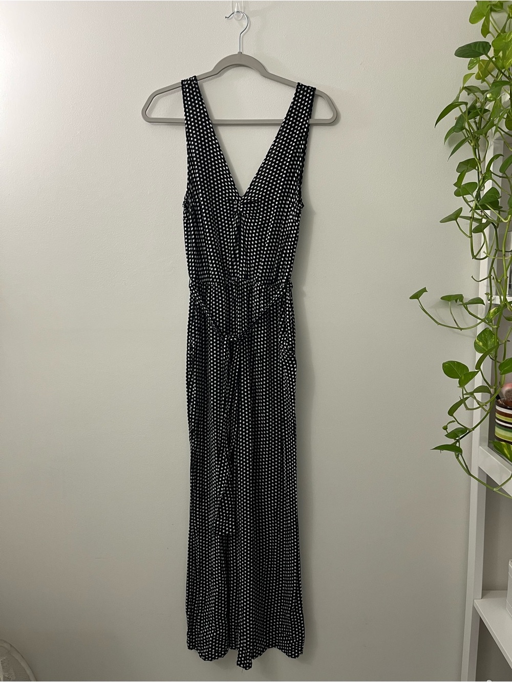 Sleeveless Black Polka Dot V-Neck Jumpsuit with Tie Waist